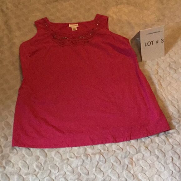 Motherhood Maternity Tops - Ladies sleeveless maternity top in small